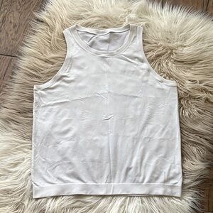 Lululemon swiftly tech tank top sz 12